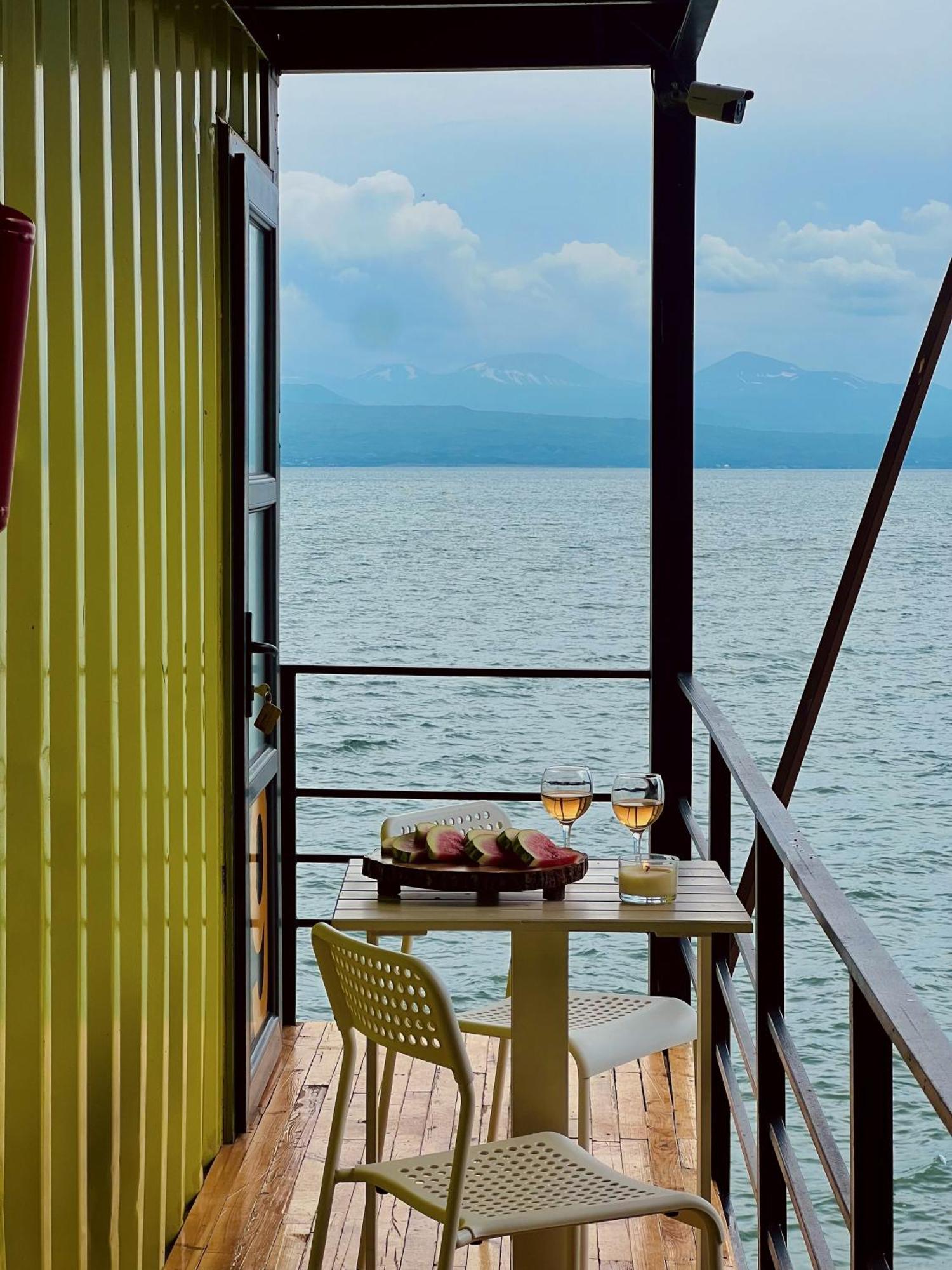 Altitude 1900 Dive Resort - Sevan Lake Chambarak المظهر الخارجي الصورة