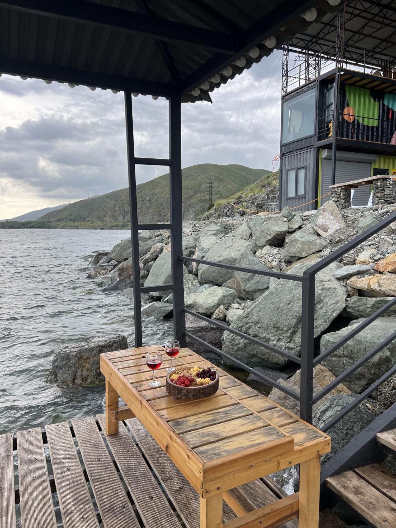 Altitude 1900 Dive Resort - Sevan Lake Chambarak المظهر الخارجي الصورة